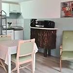 Apartman De Pierre-j *