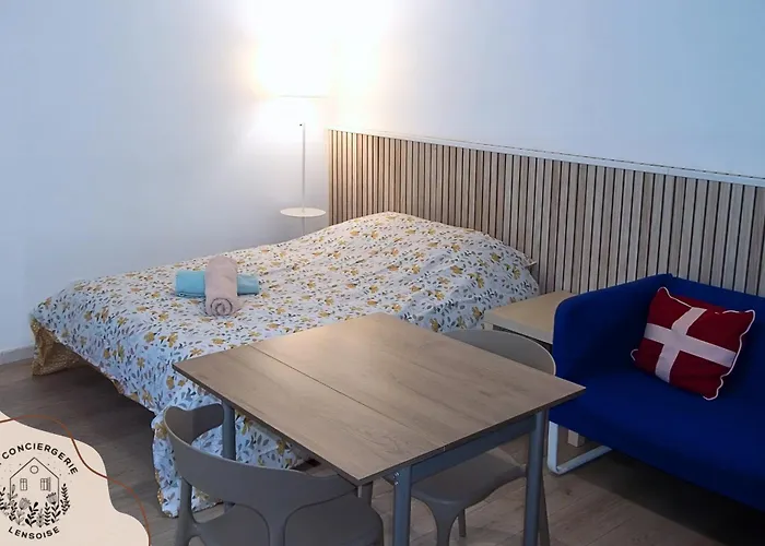 De Pierre-j Apartment *